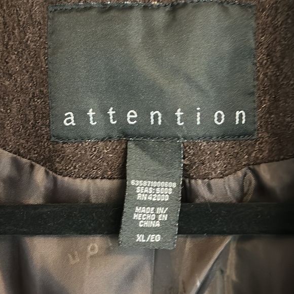New- attention chocolate coat - Picture 5 of 17